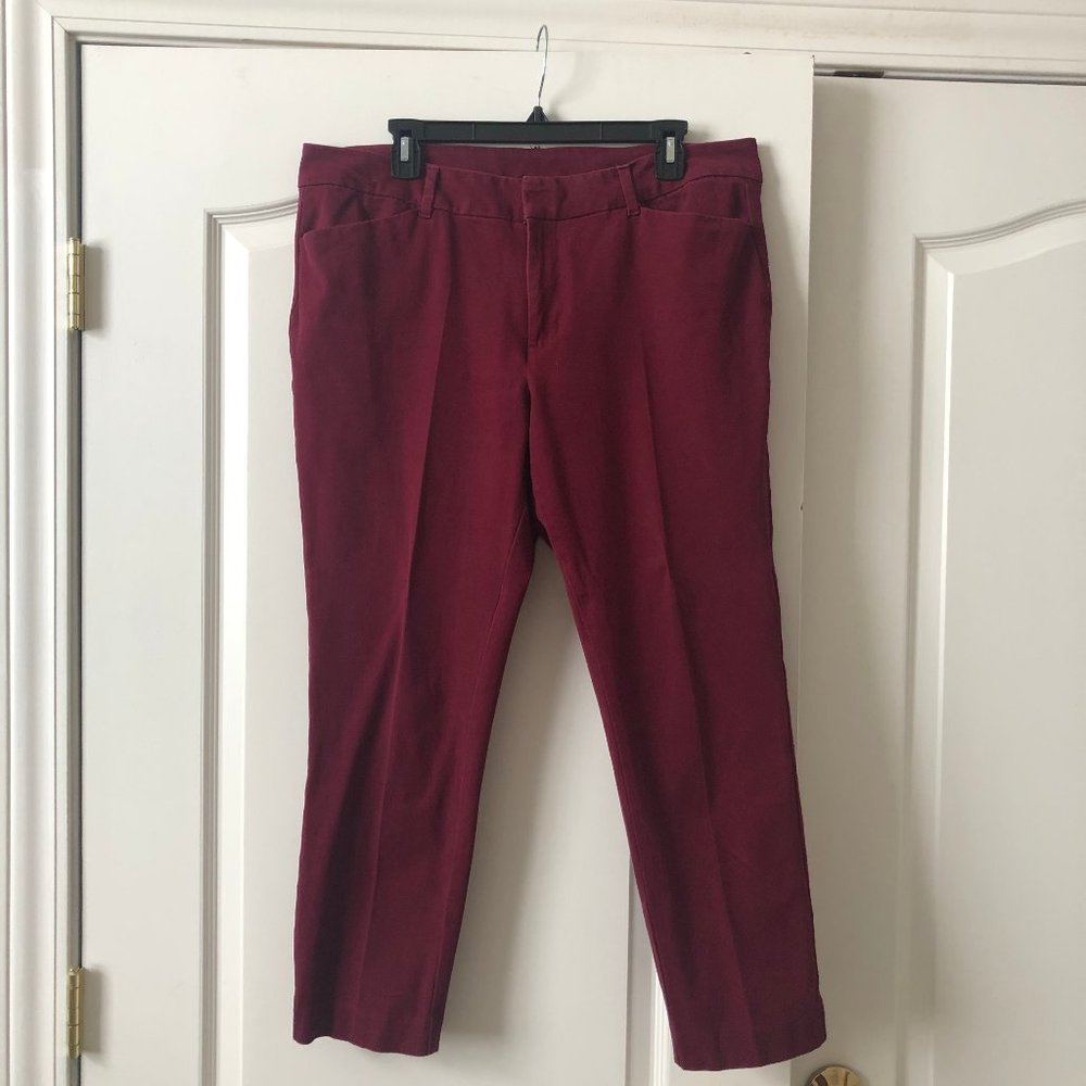 Burgundy Ankle-length pants